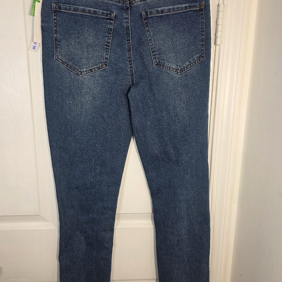 Tinsetown HiRise Slimstraight Blue Jeans Size 1 NWT Retails $42 - Picture 7 of 9